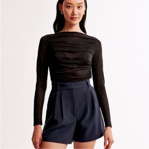 Abercrombie & Fitch Sloane High Waist Navy Tailored Shorts Ultra High Rise Sz 26